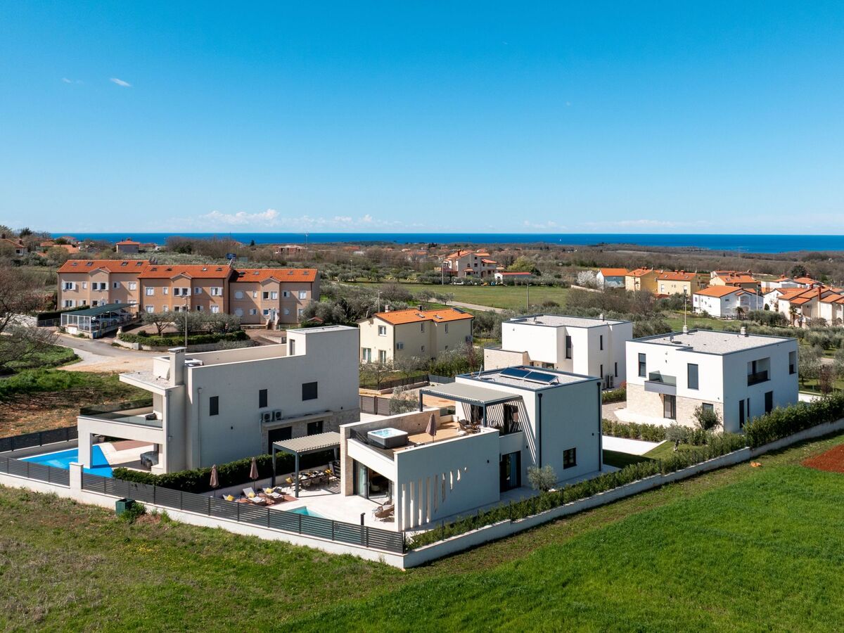 Villa Pelin Exclusive avec piscine et jacuzzi sur terrasse - Photo 20