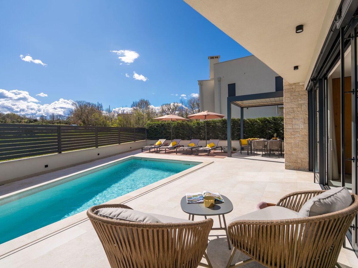 Villa Pelin Exclusive avec piscine et jacuzzi sur terrasse - Photo 31