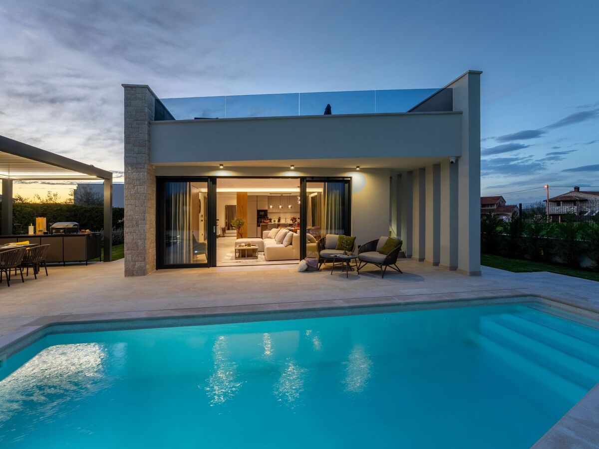 Villa Pelin Exclusive avec piscine et jacuzzi sur terrasse - Photo 42