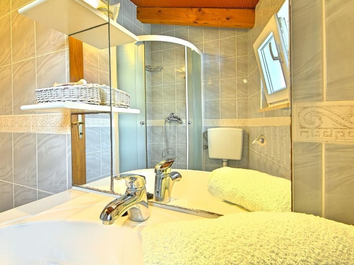 Maria – Maison 7 pers. avec piscine à Dracevac - Photo 20