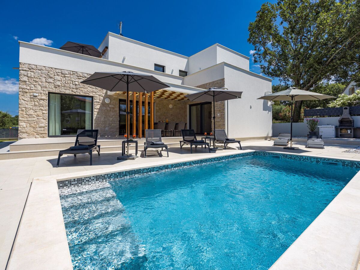 Villa Zanetta, maison 8 pers. piscine privée à Flengi - Photo 9