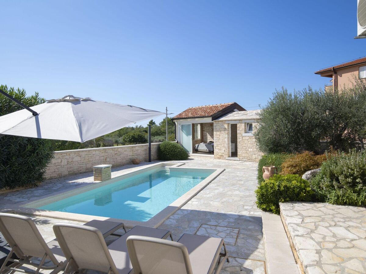 Villa Mason à Rovinj : piscine chauffée, sauna et spa - Photo 5