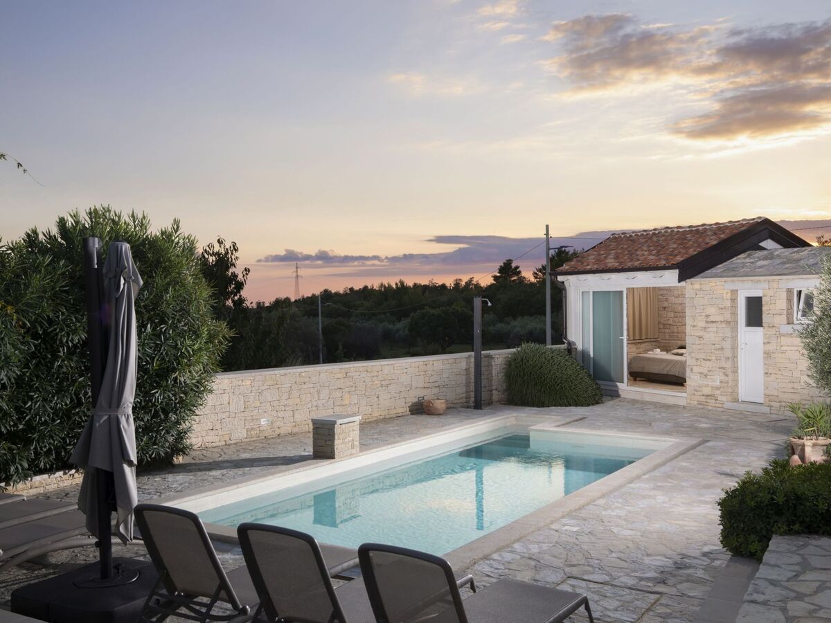 Villa Mason à Rovinj : piscine chauffée, sauna et spa - Photo 6