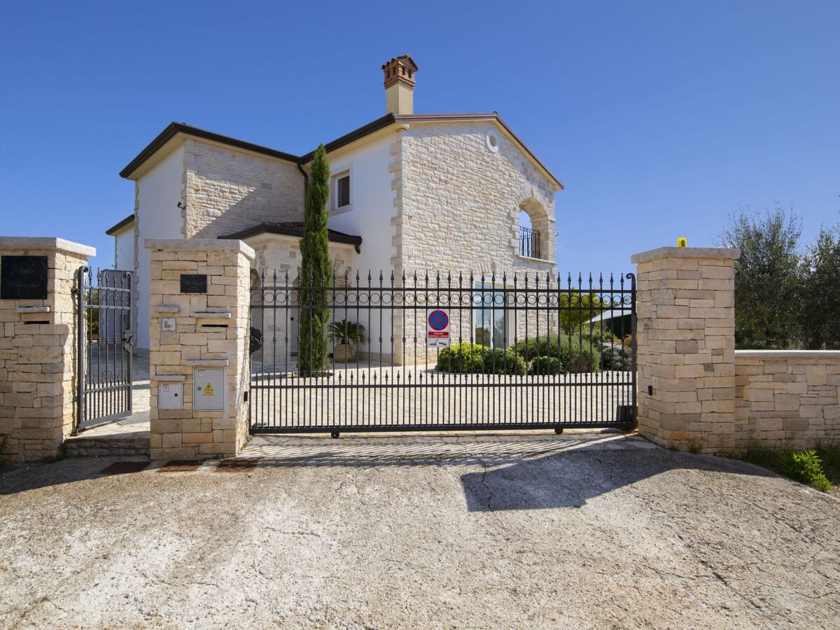 Villa Mason à Rovinj : piscine chauffée, sauna et spa - Photo 13