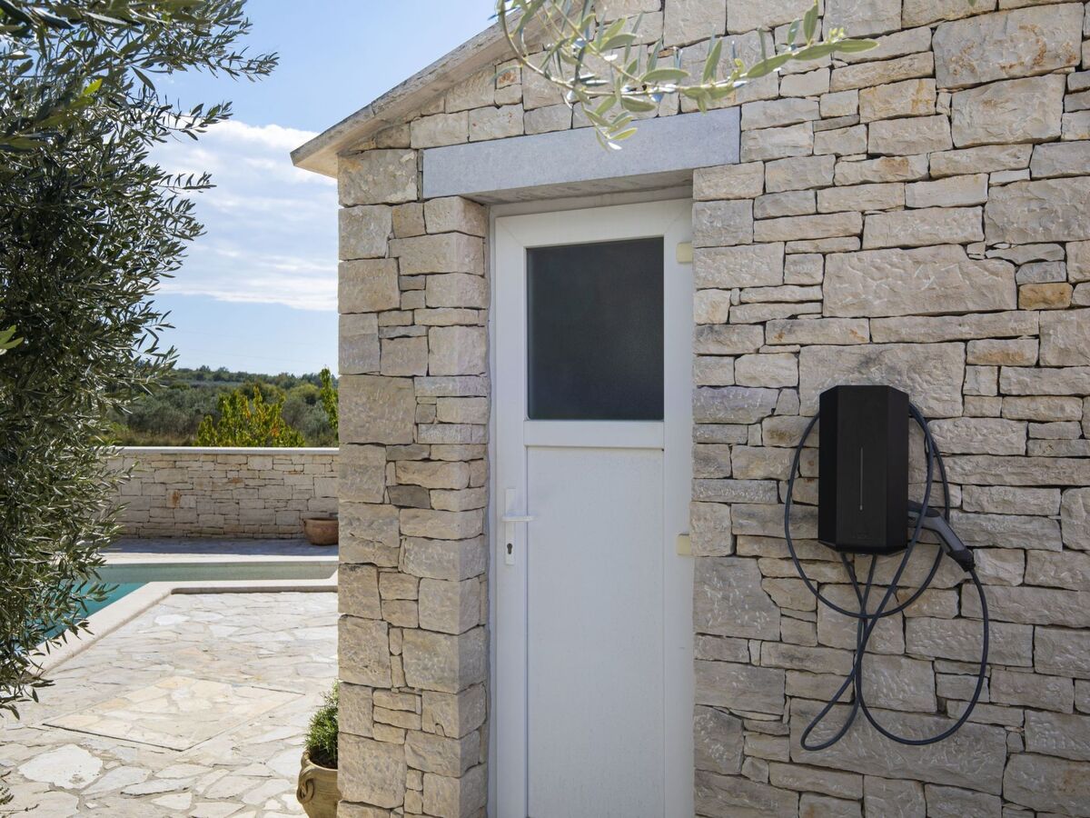 Villa Mason à Rovinj : piscine chauffée, sauna et spa - Photo 14