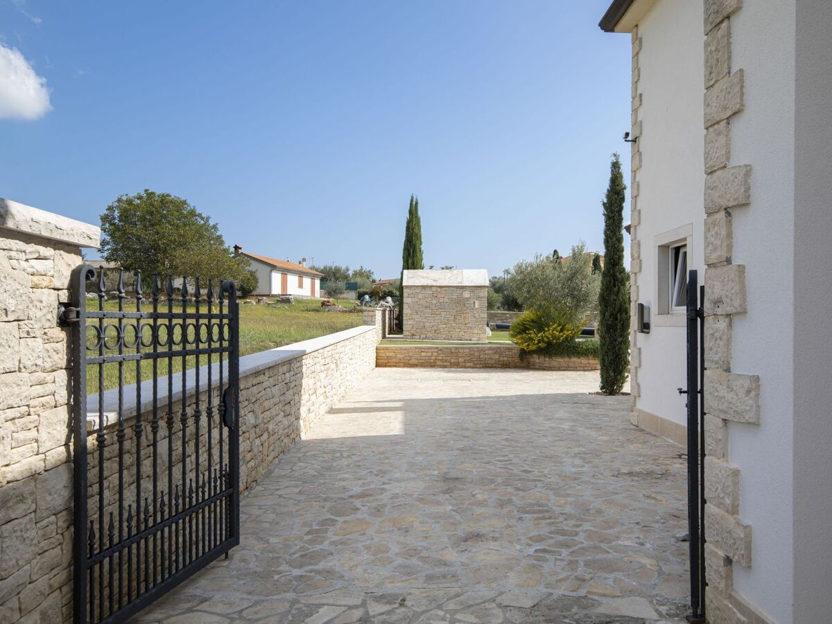 Villa Piccolo Paradiso, maison 4 chambres avec piscine chauffée - Photo 15