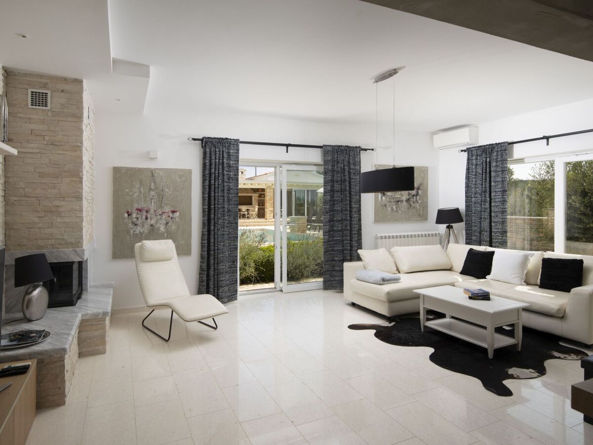Villa Piccolo Paradiso, maison 4 chambres avec piscine chauffée - Photo 27