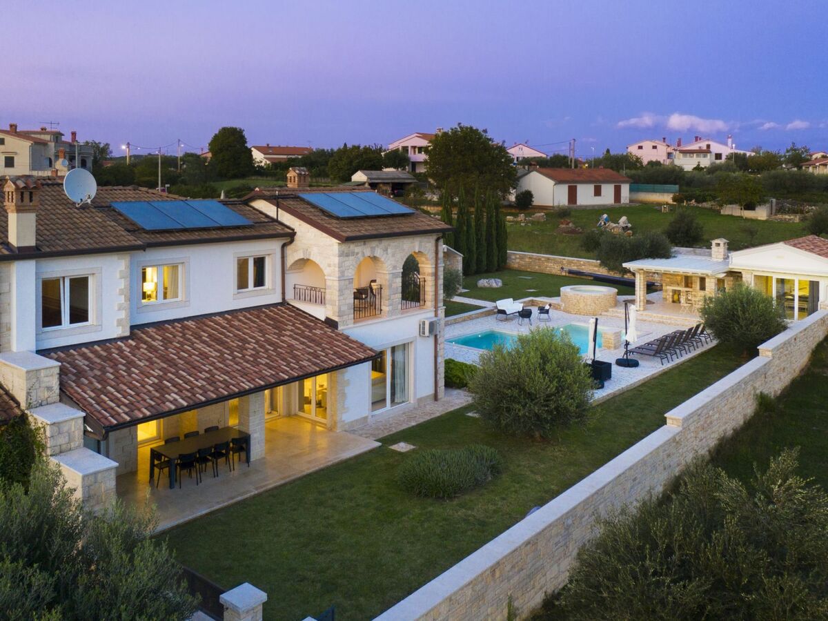 Villa Piccolo Paradiso, maison 4 chambres avec piscine chauffée - Photo 47