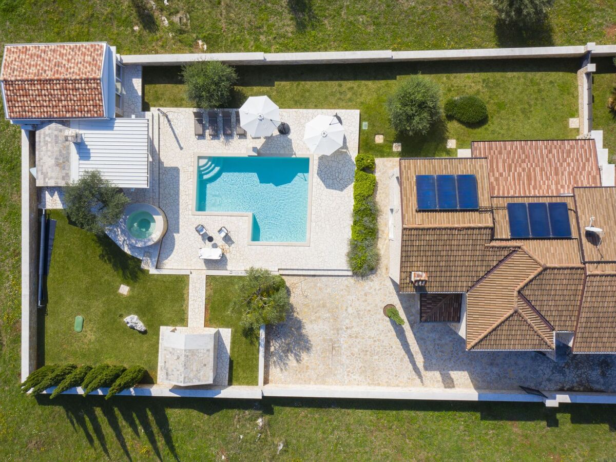 Villa Piccolo Paradiso, maison 4 chambres avec piscine chauffée - Photo 50