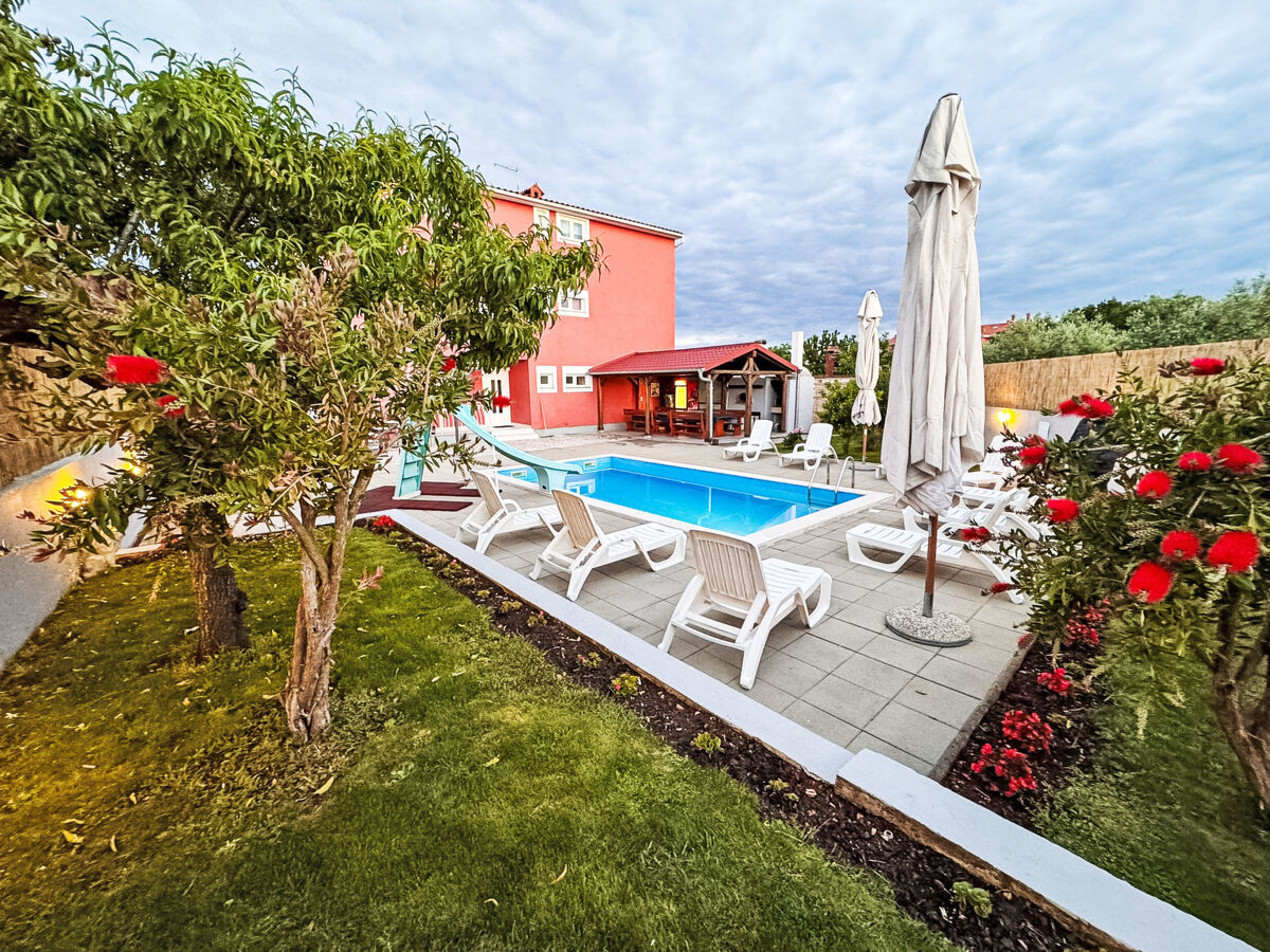 Villa 12 personnes à Rovinj avec piscine et four à bois - Photo 5