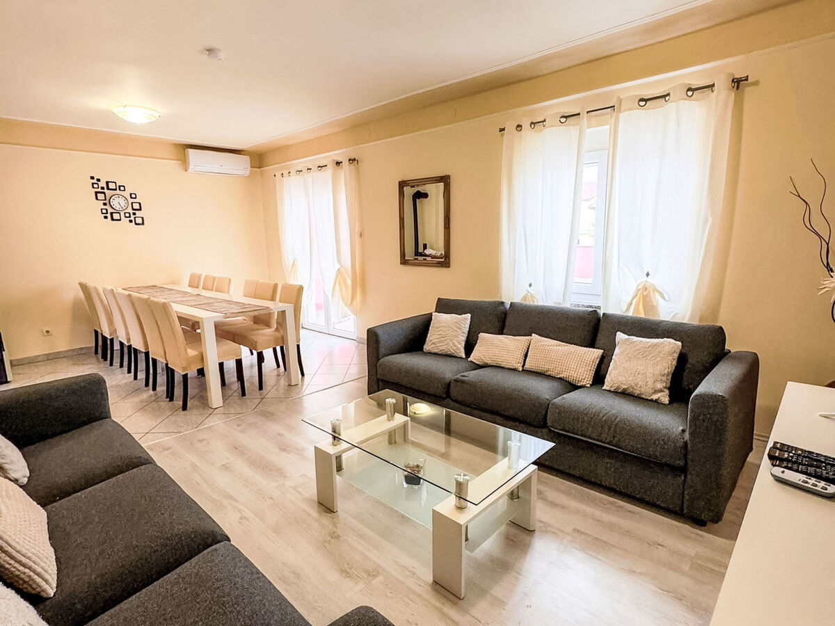 Villa 12 personnes à Rovinj avec piscine et four à bois - Photo 10