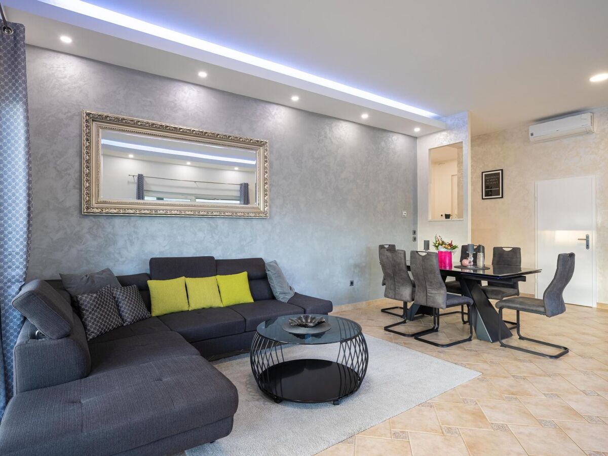 Villa Beauty à Matohanci : 3 chambres, piscine chauffée - Photo 13