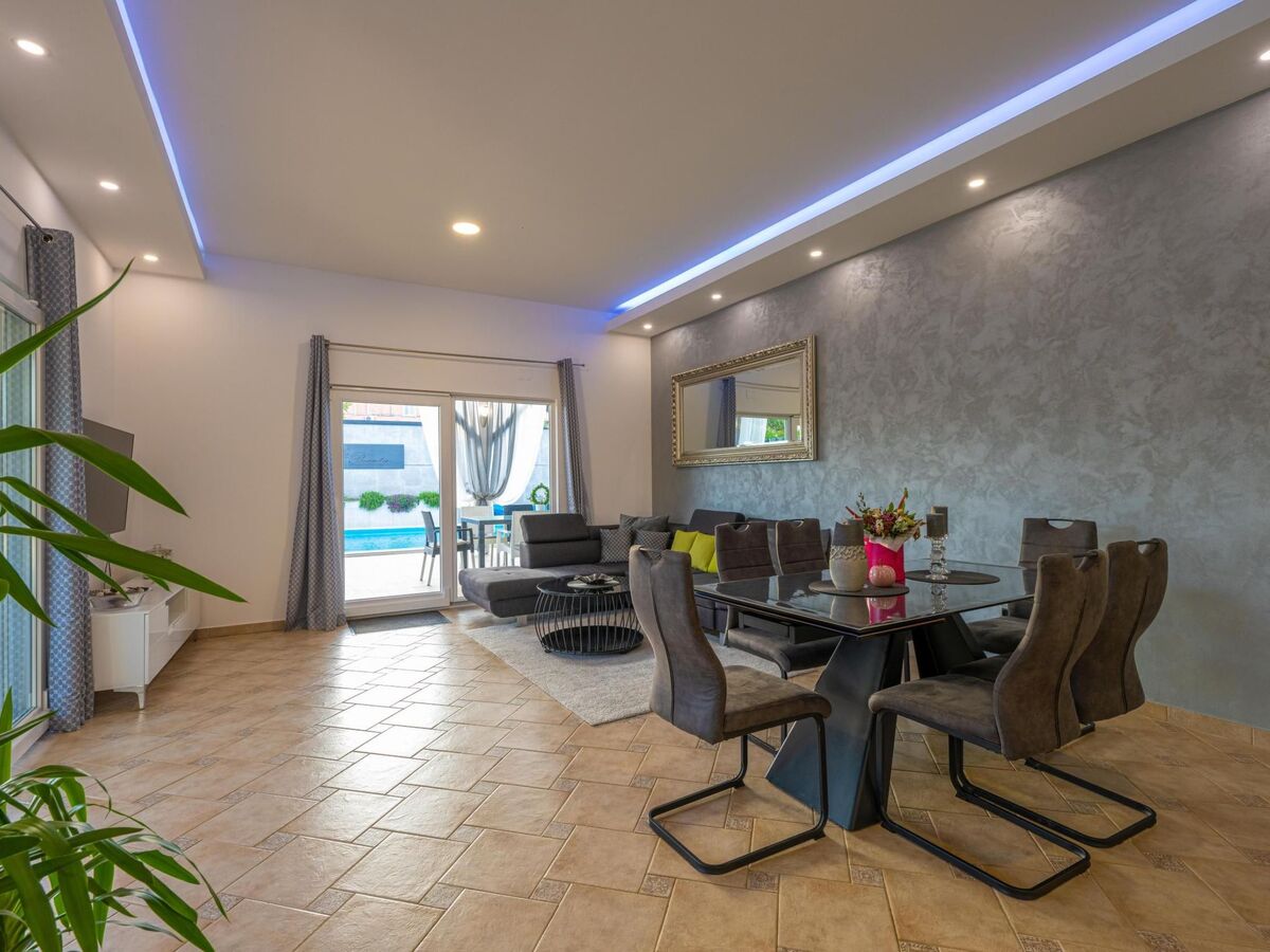 Villa Beauty à Matohanci : 3 chambres, piscine chauffée - Photo 14