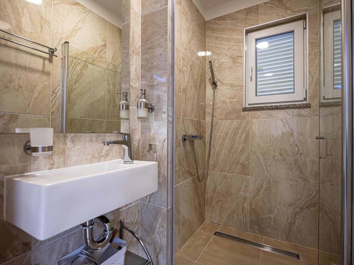 Villa Beauty à Matohanci : 3 chambres, piscine chauffée - Photo 18