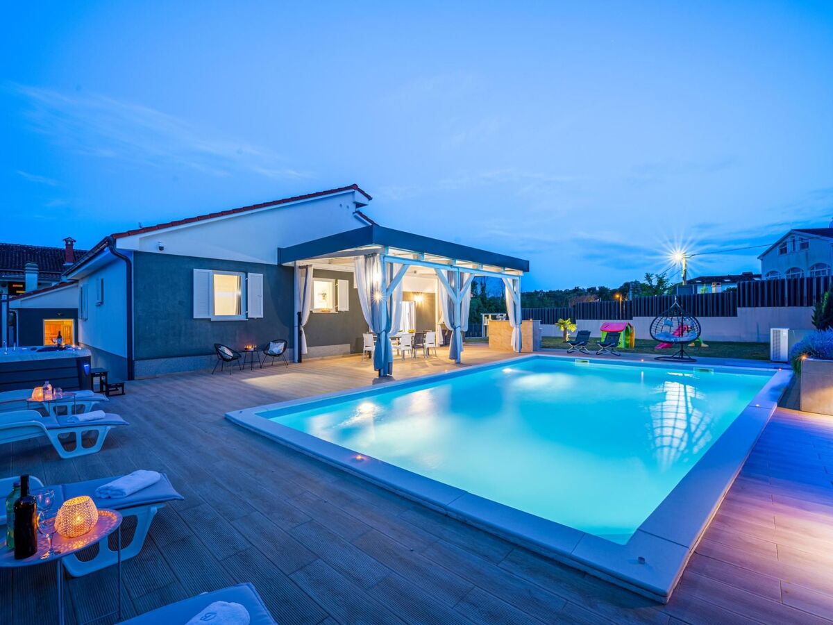 Villa Beauty à Matohanci : 3 chambres, piscine chauffée - Photo 43