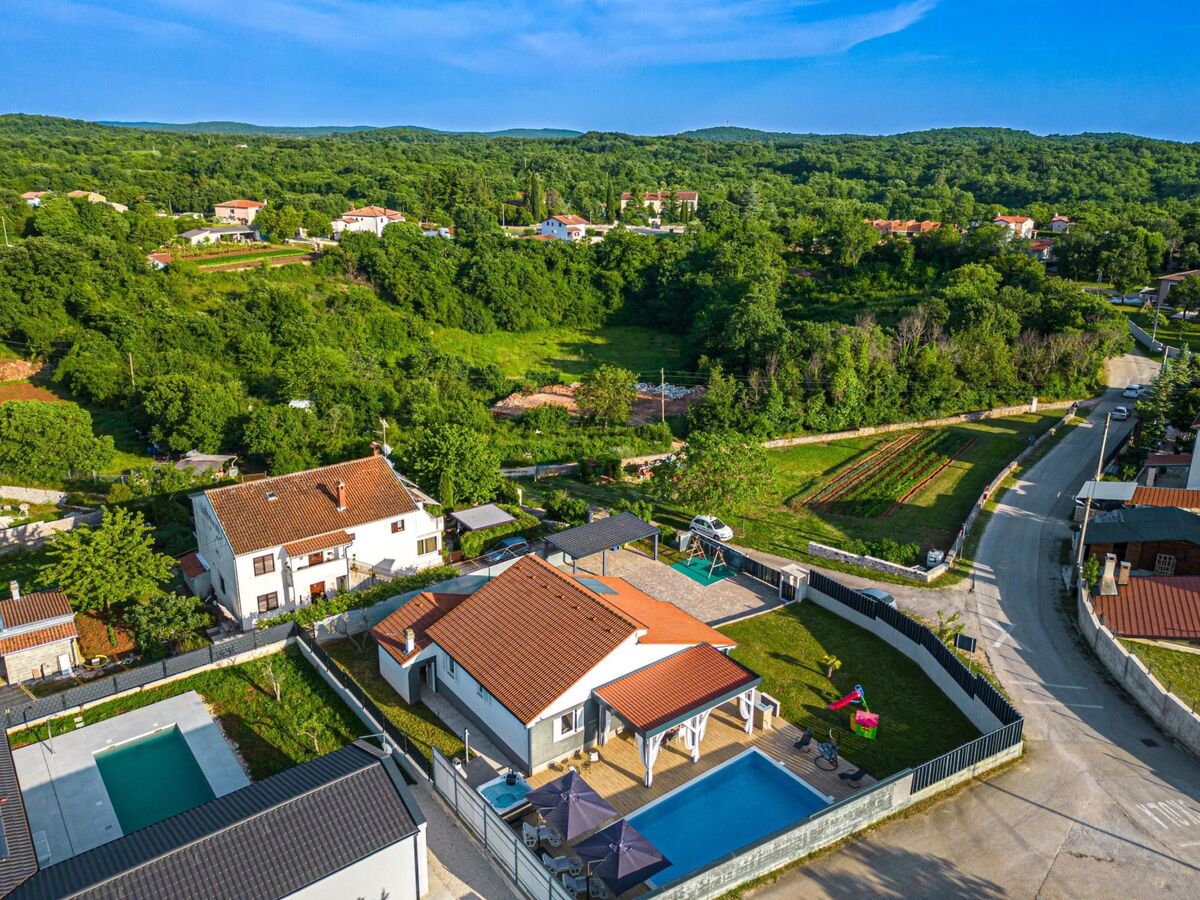 Villa Beauty à Matohanci : 3 chambres, piscine chauffée - Photo 46