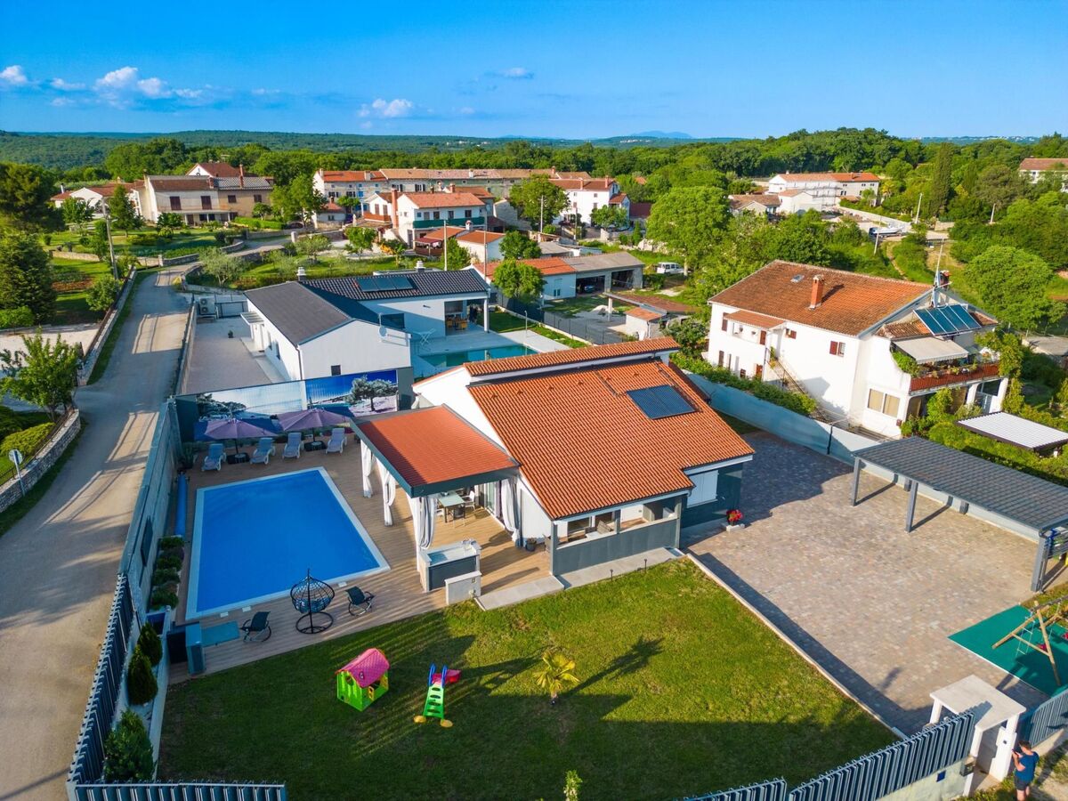 Villa Beauty à Matohanci : 3 chambres, piscine chauffée - Photo 47