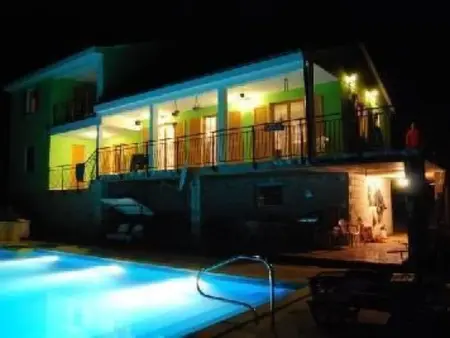 Maison Tutuila : 5 chambres, piscine et vue panoramique : photo 4