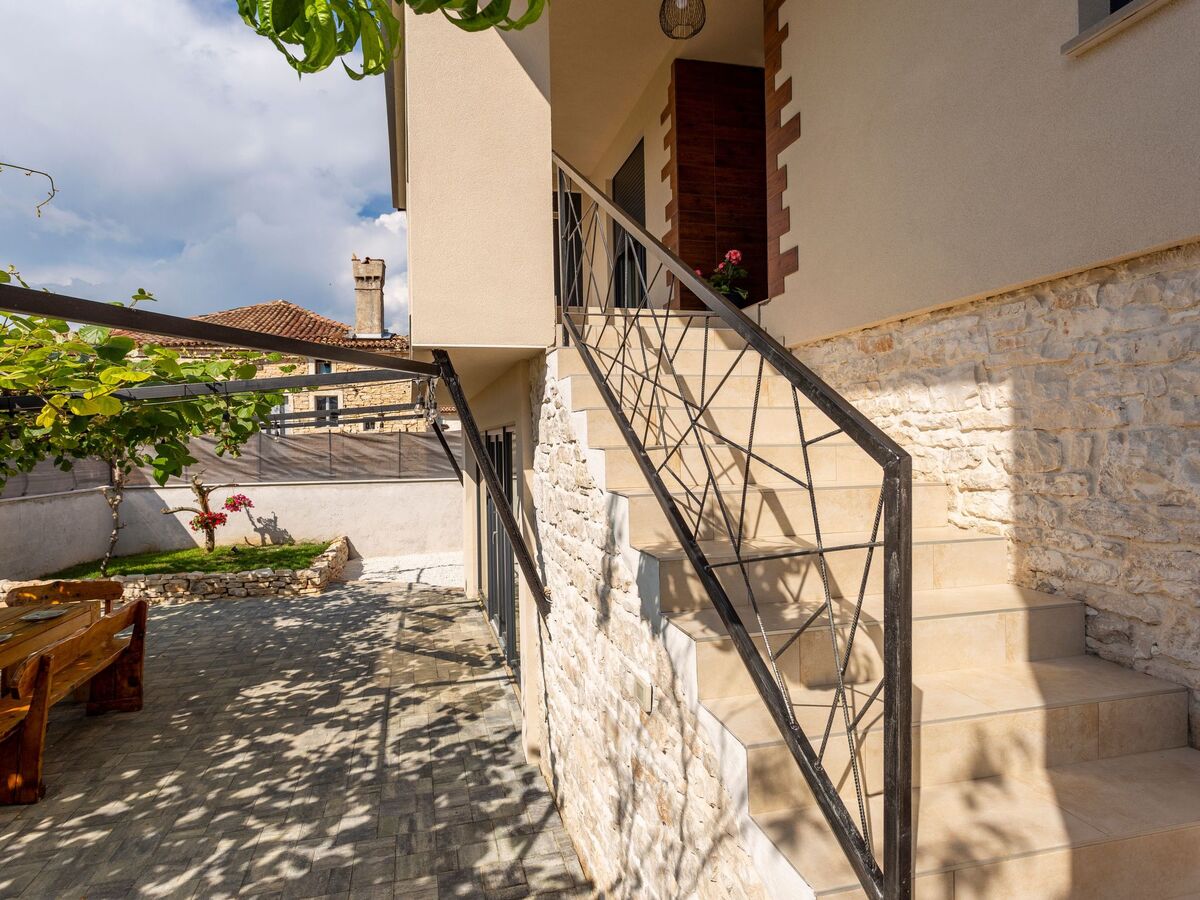Maison Poli Stare nuoni : piscine et jardin en Istrie - Photo 8