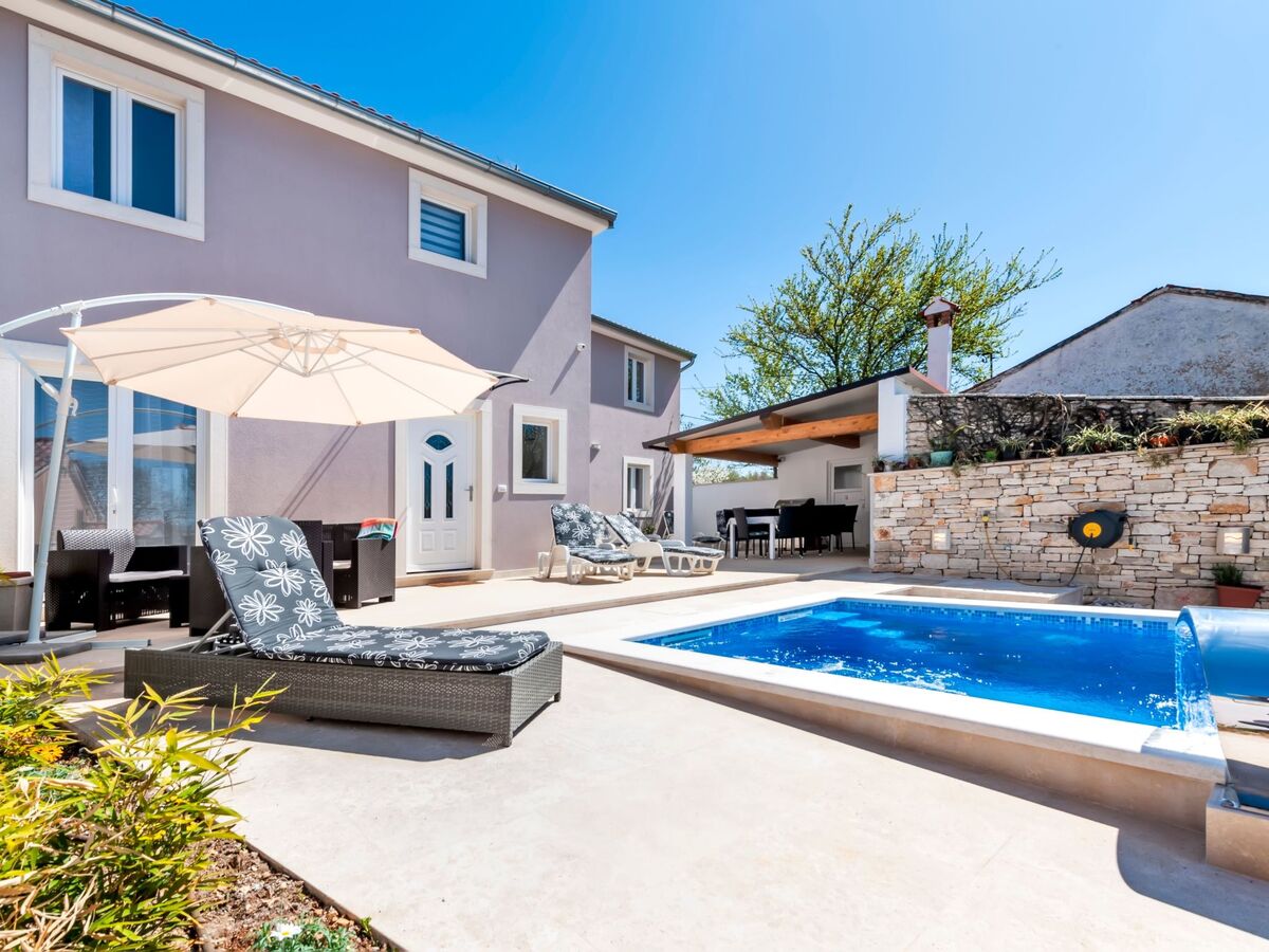 Maison 8 personnes avec piscine privée près de Rovinj - Photo 8
