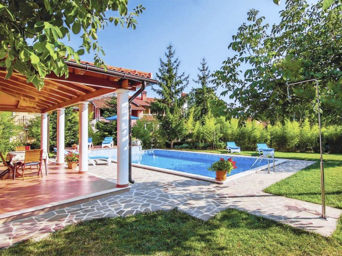 Valmonida, maison 8 pers. avec piscine privée près de Cere - Photo 1