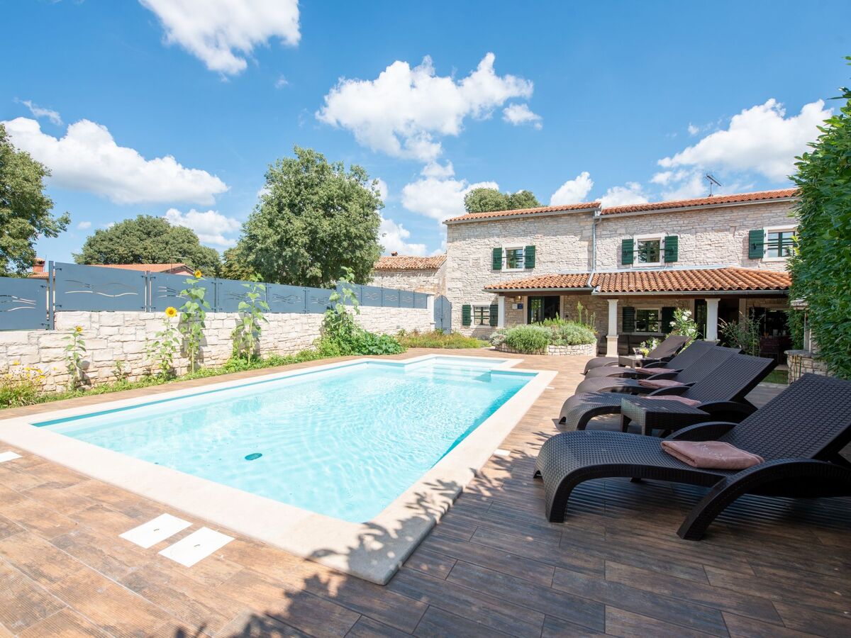 Villa Cala : maison istienne avec piscine privée à Cere - Photo 3