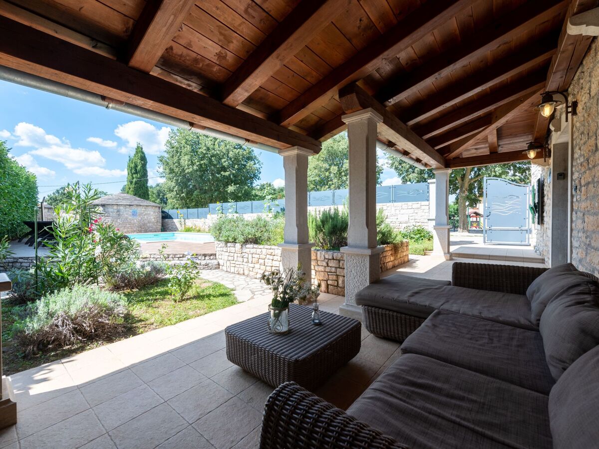 Villa Cala : maison istienne avec piscine privée à Cere - Photo 7