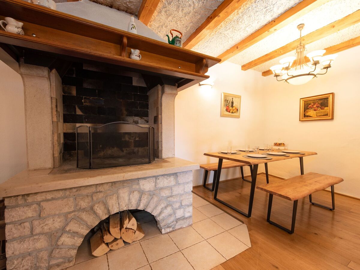 Villa Cala : maison istienne avec piscine privée à Cere - Photo 13