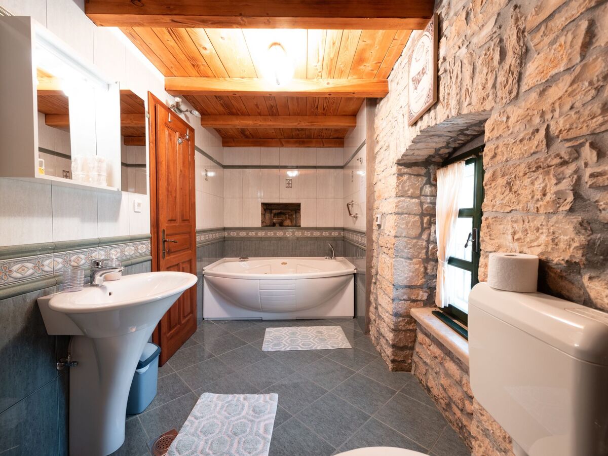 Villa Cala : maison istienne avec piscine privée à Cere - Photo 22
