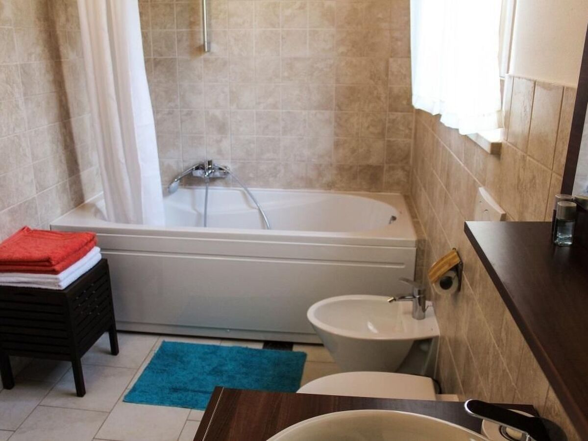 Villa Arton, 4 chambres avec piscine chauffée en Istrie - Photo 35