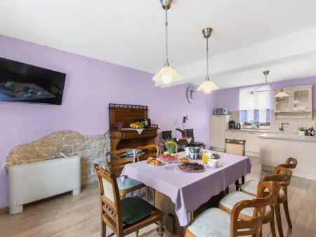 Villa Flavia à Svetvinčenat, piscine privée et vue sur la place : photo 7