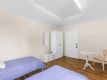 Villa Flavia à Svetvinčenat, piscine privée et vue sur la place : photo 21