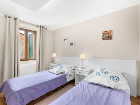 Villa Flavia à Svetvinčenat, piscine privée et vue sur la place : photo 22