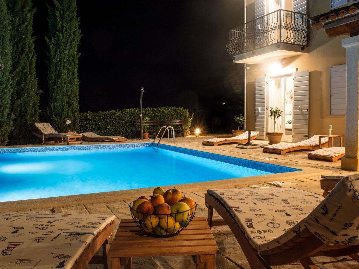 Villa Histria Relax à Smoljanci - Maison 4 chambres avec piscine - Photo 7