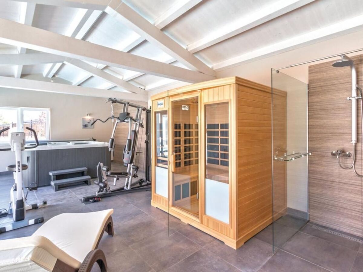 Villa Magnolia – Maison 10 pers. piscine, sauna et jacuzzi - Photo 29