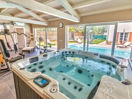 Villa Magnolia – Maison 10 pers. piscine, sauna et jacuzzi