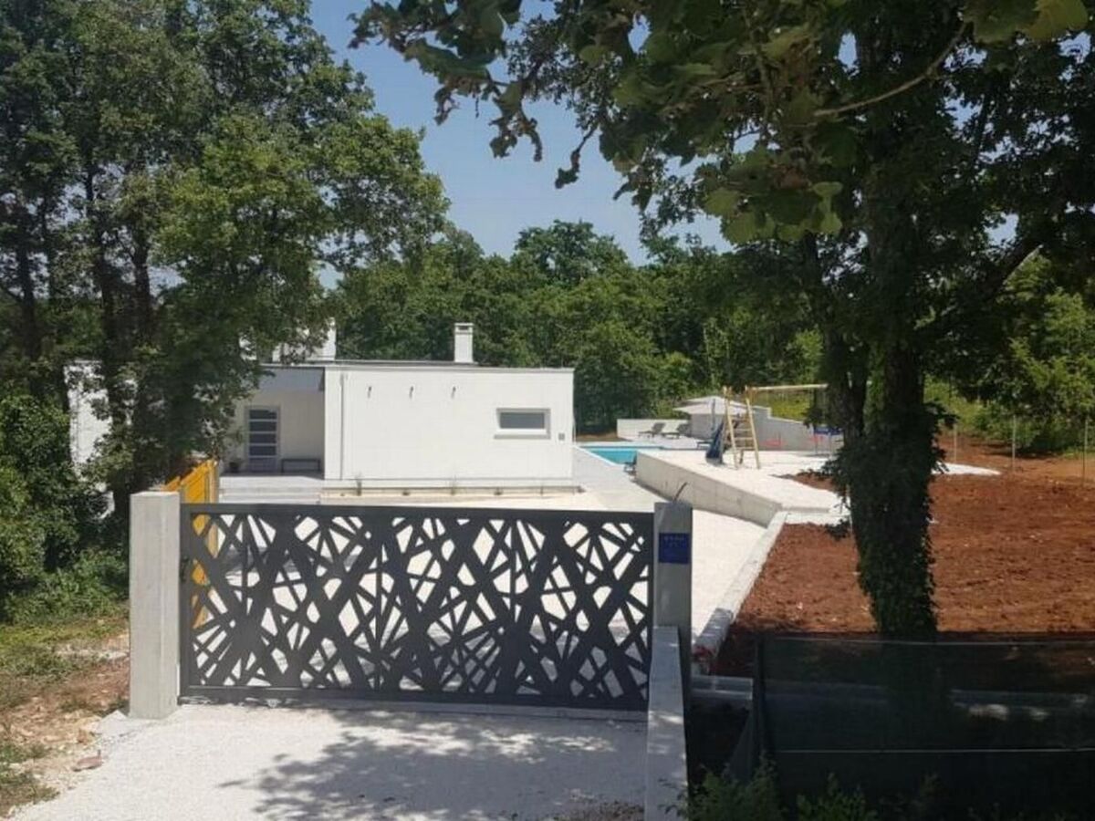 Villa Sanivaro : maison 4 chambres, piscine chauffée et spa - Photo 7
