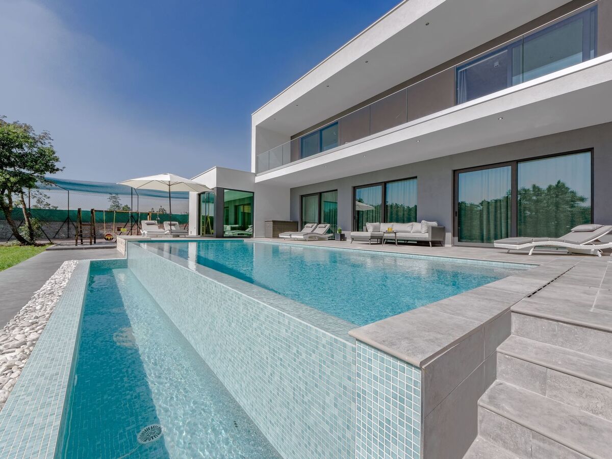 Villa Velika – Maison 10 pers. piscine infinity en Istrie - Photo 3
