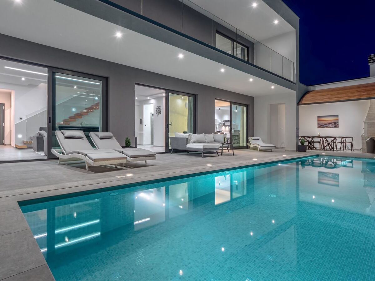 Villa Velika – Maison 10 pers. piscine infinity en Istrie - Photo 10