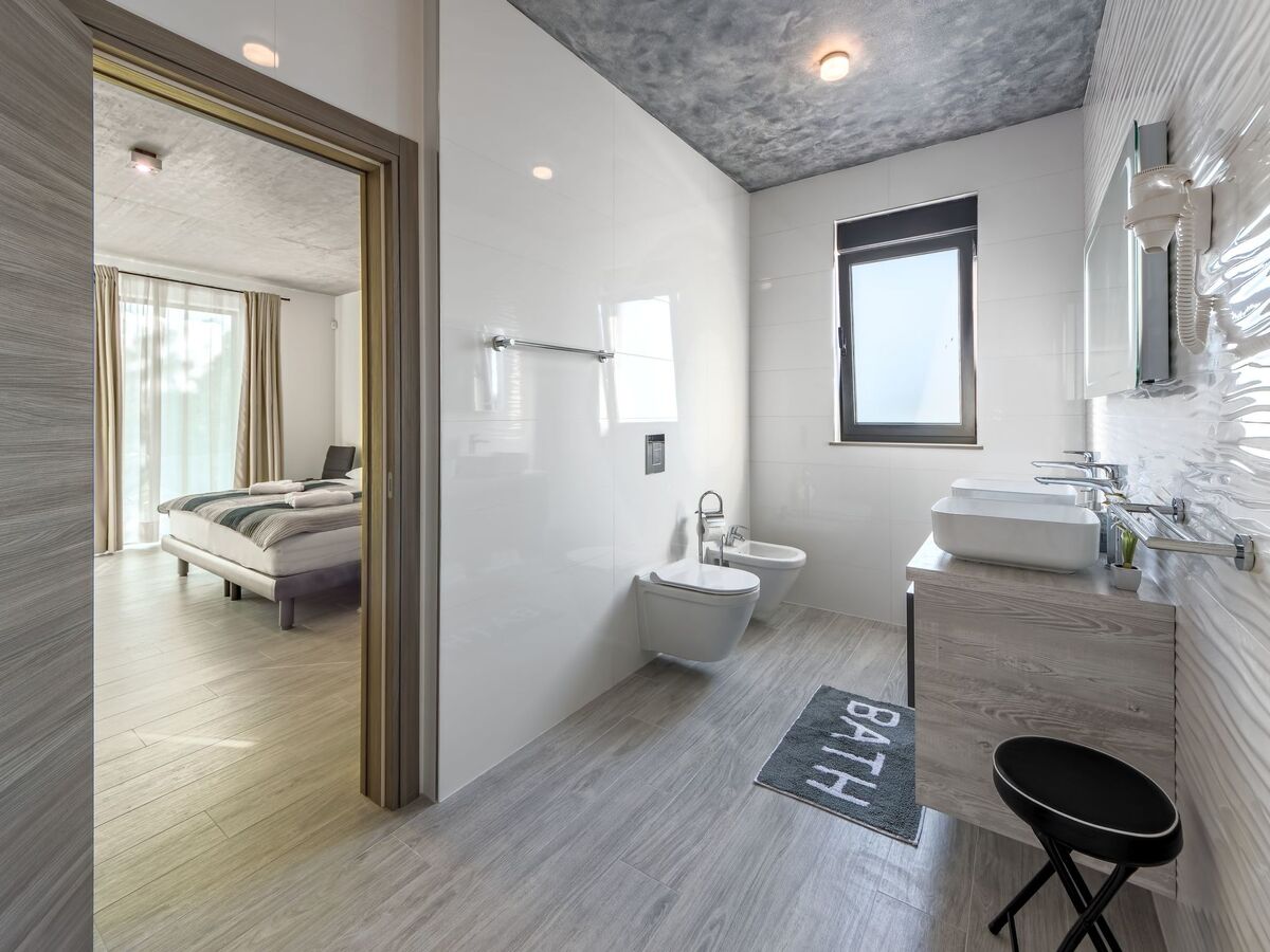 Villa Velika – Maison 10 pers. piscine infinity en Istrie - Photo 34