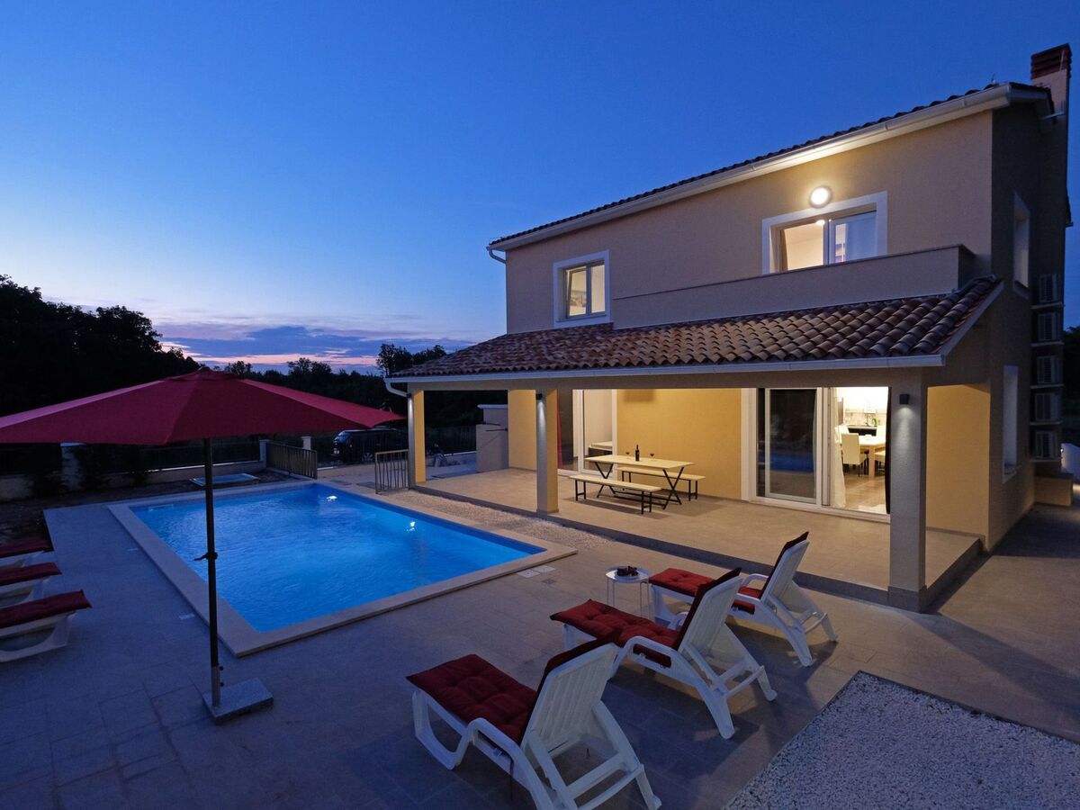 Villa Bokordici avec piscine privée, 4 chambres - Photo 2