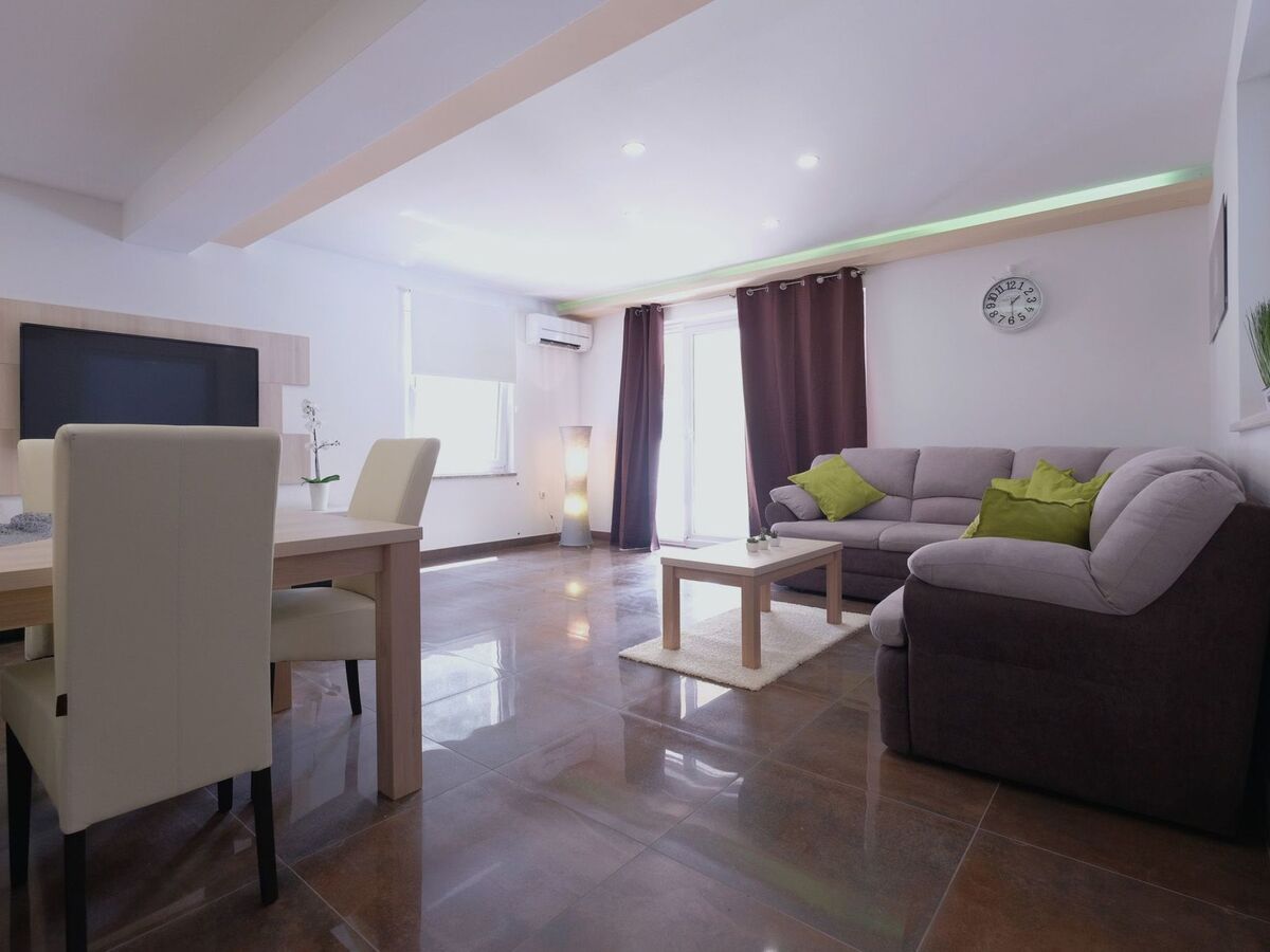 Villa Bokordici avec piscine privée, 4 chambres - Photo 14