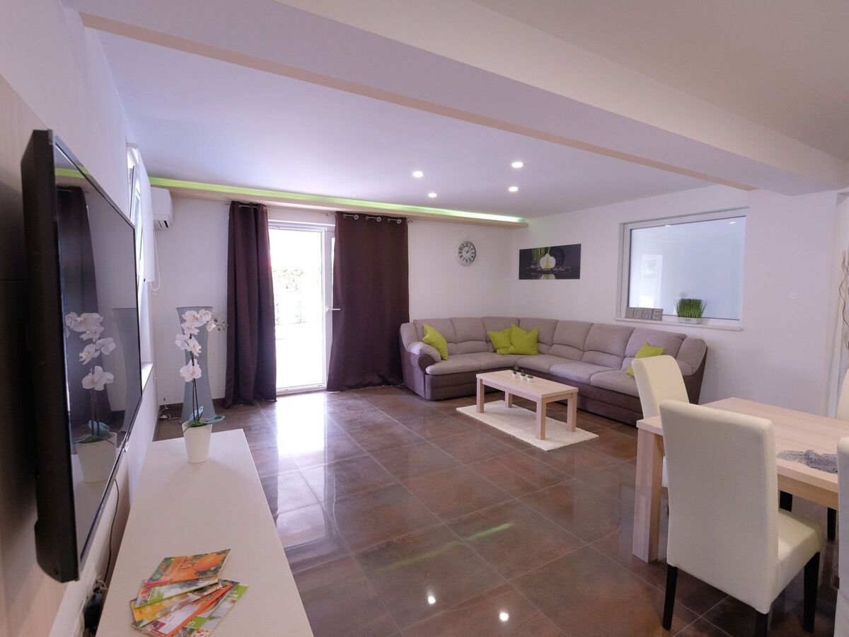 Villa Bokordici avec piscine privée, 4 chambres - Photo 17