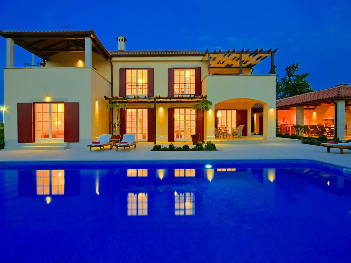 Villa Mirna - Maison 10 pers. avec piscine chauffée et tennis - Photo 2