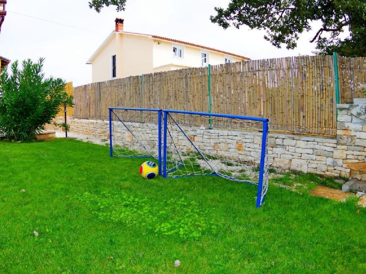 Villa Sandi à Juršići : maison 8 pers, piscine privée - Photo 7