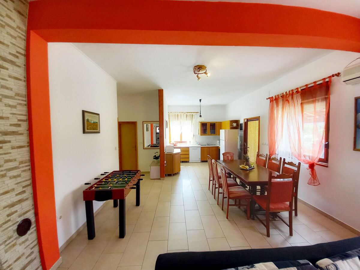 Maison avec piscine privée 8x4m à Sveti Kirin - Photo 13