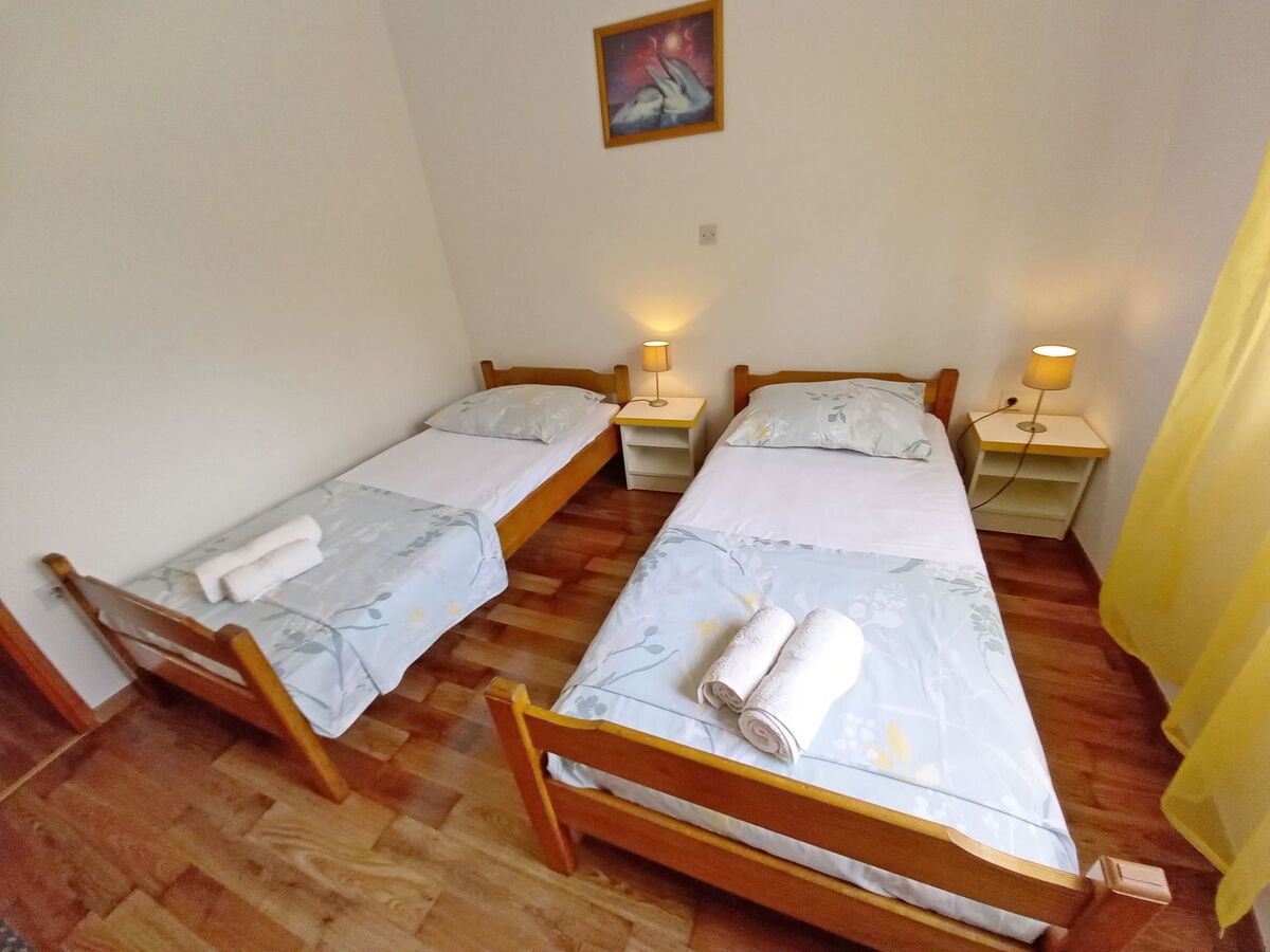 Maison avec piscine privée 8x4m à Sveti Kirin - Photo 24