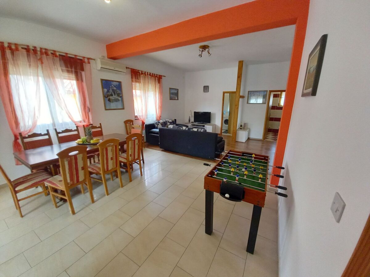 Maison avec piscine privée 8x4m à Sveti Kirin - Photo 36