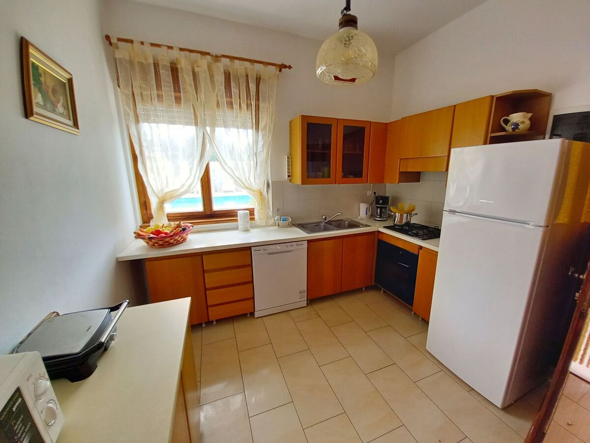 Maison avec piscine privée 8x4m à Sveti Kirin - Photo 38