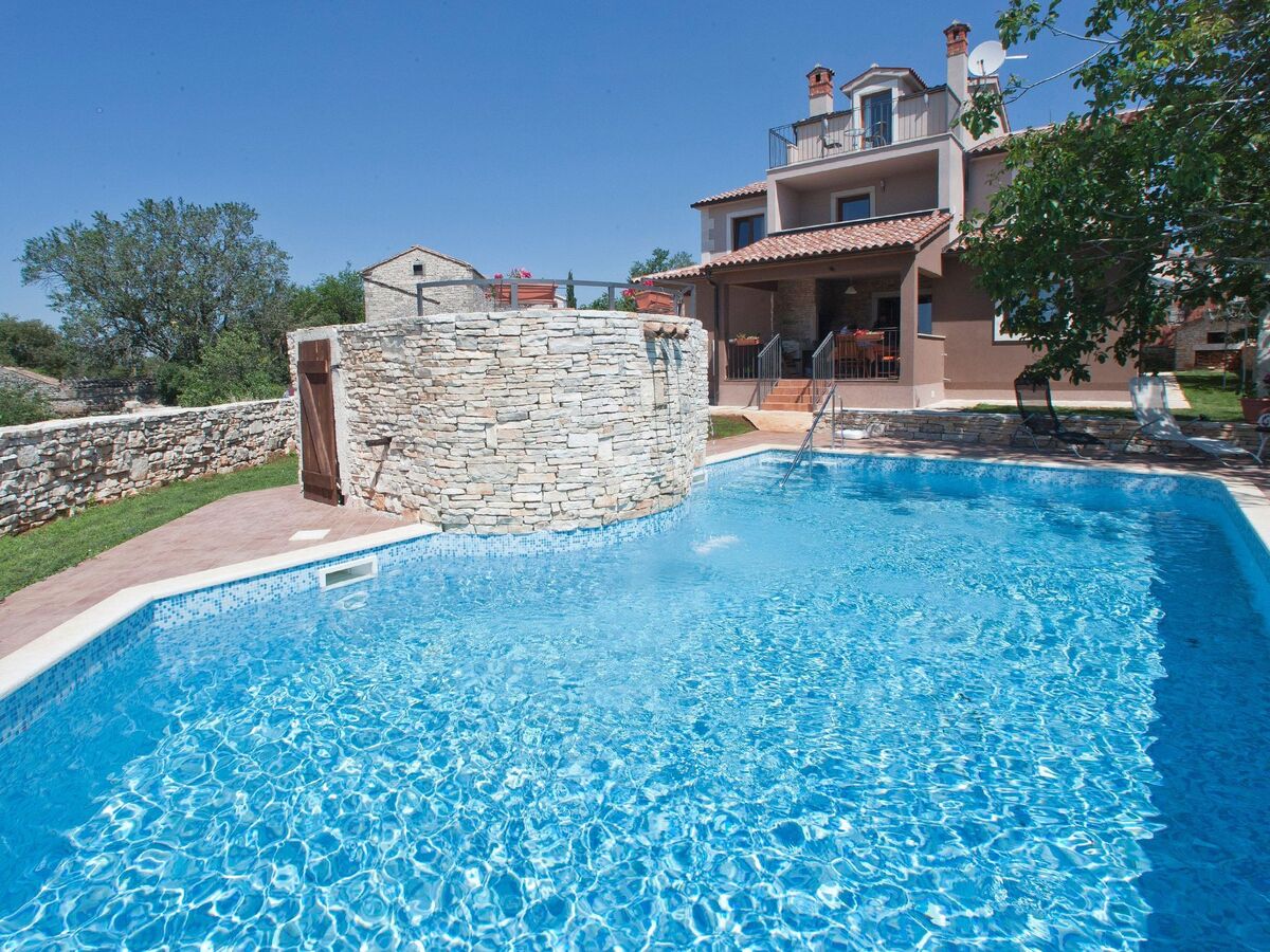 Maison 5 chambres avec piscine privée à Cukrići - Photo 1